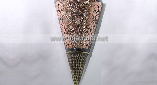 Lampu Dinding